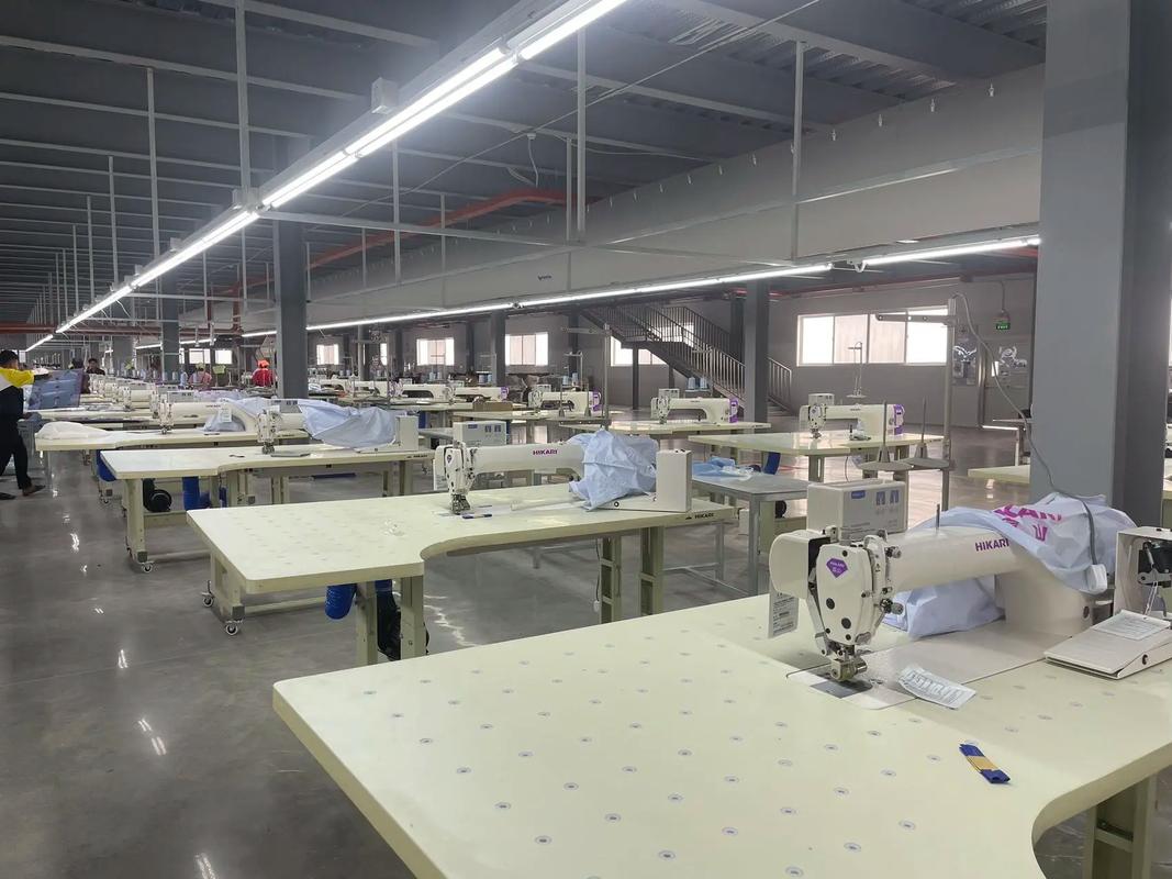 智能化轉型 柬埔寨針織天花板工廠為何持續采購富山新一代智能服裝服飾零售設備